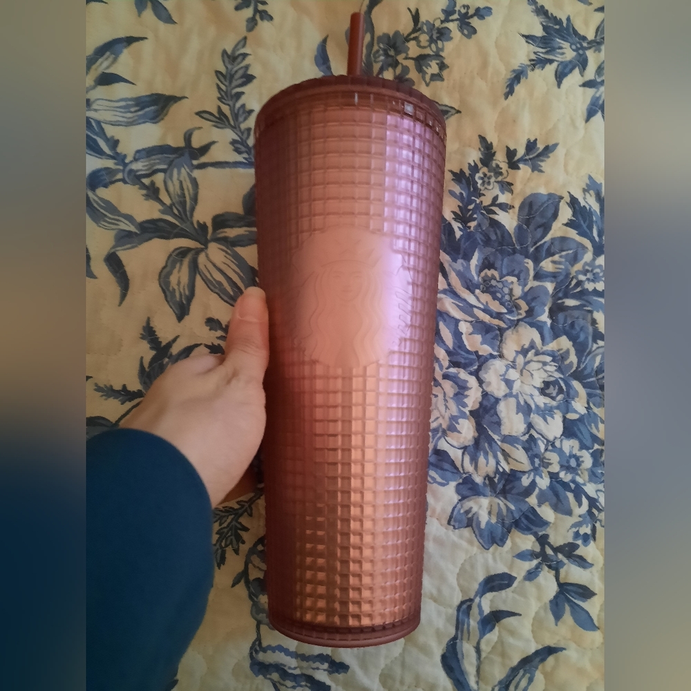 Starbucks Studded Tumbler Pink 24 oz NEW